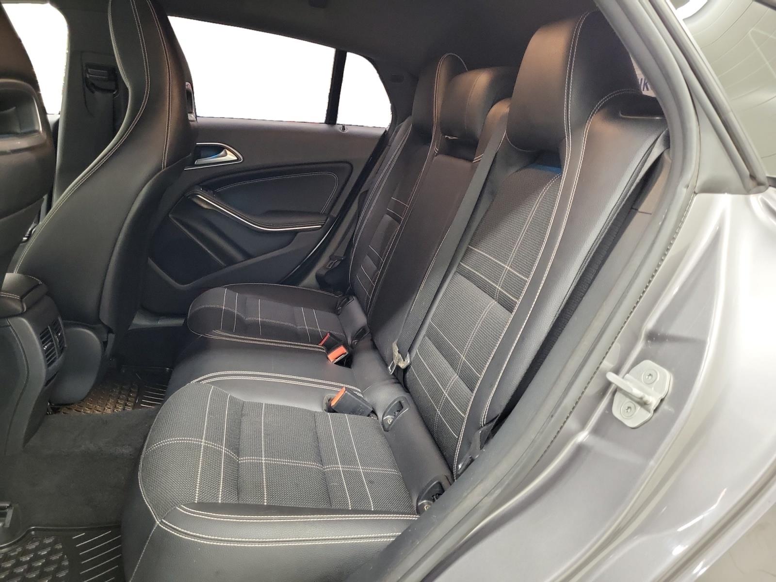 Mercedes-Benz CLA 2016