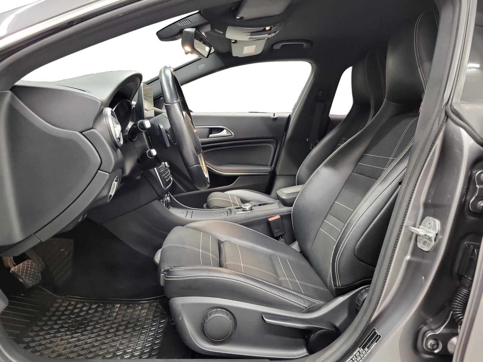 Mercedes-Benz CLA 2016