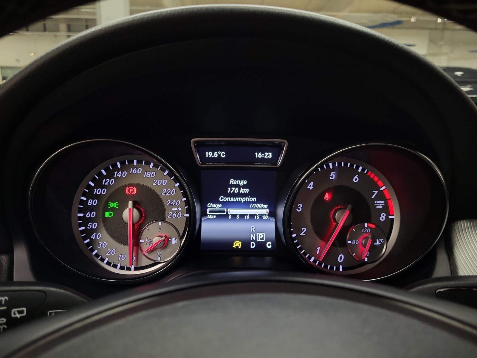 Mercedes-Benz CLA 2016