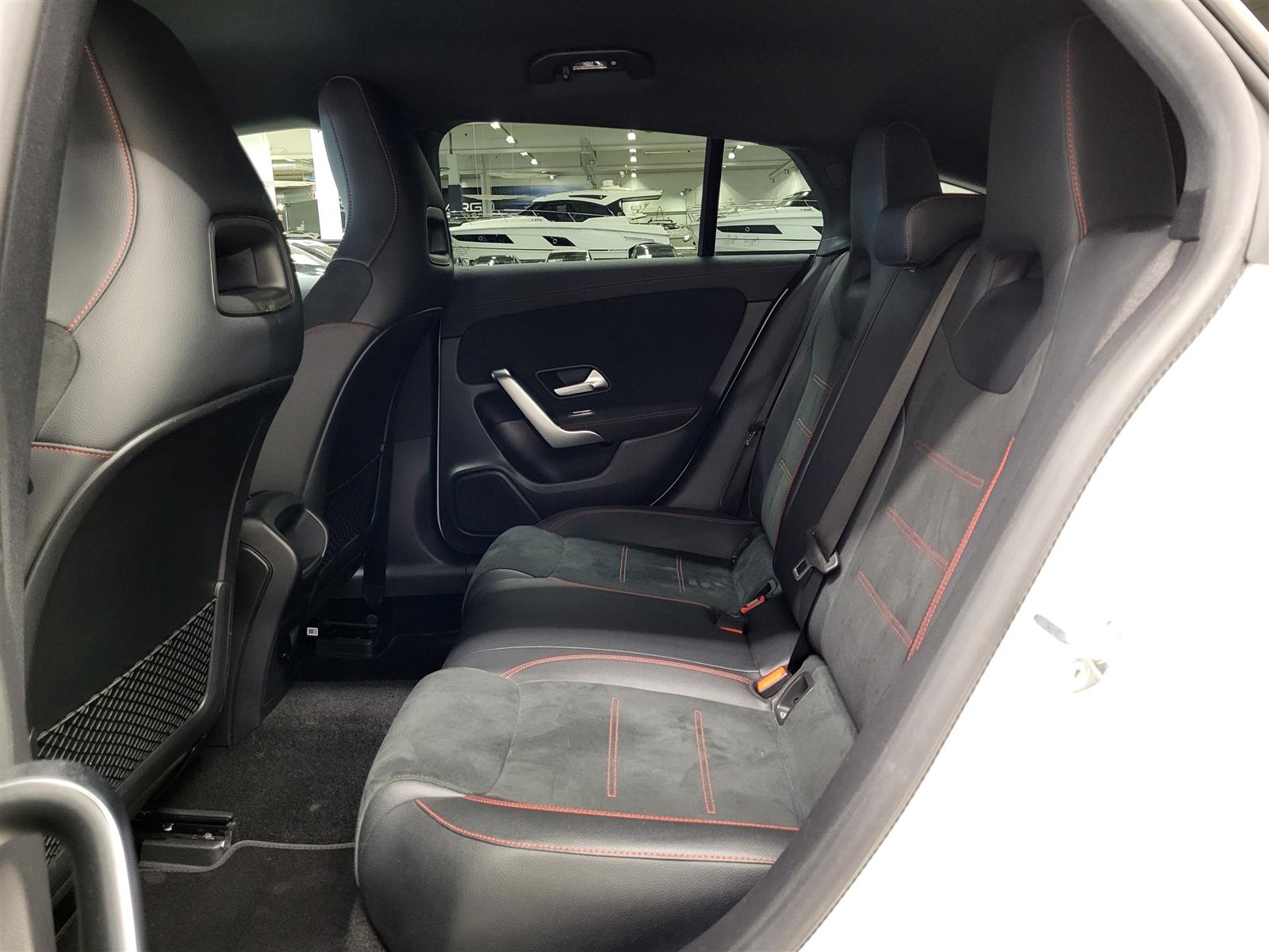 MERCEDES-BENZ CLA 2023