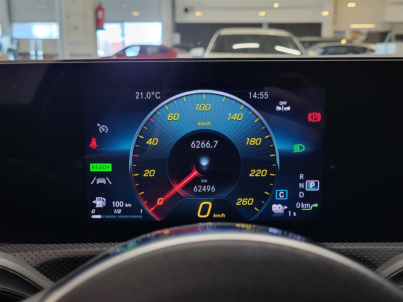MERCEDES-BENZ CLA 2023