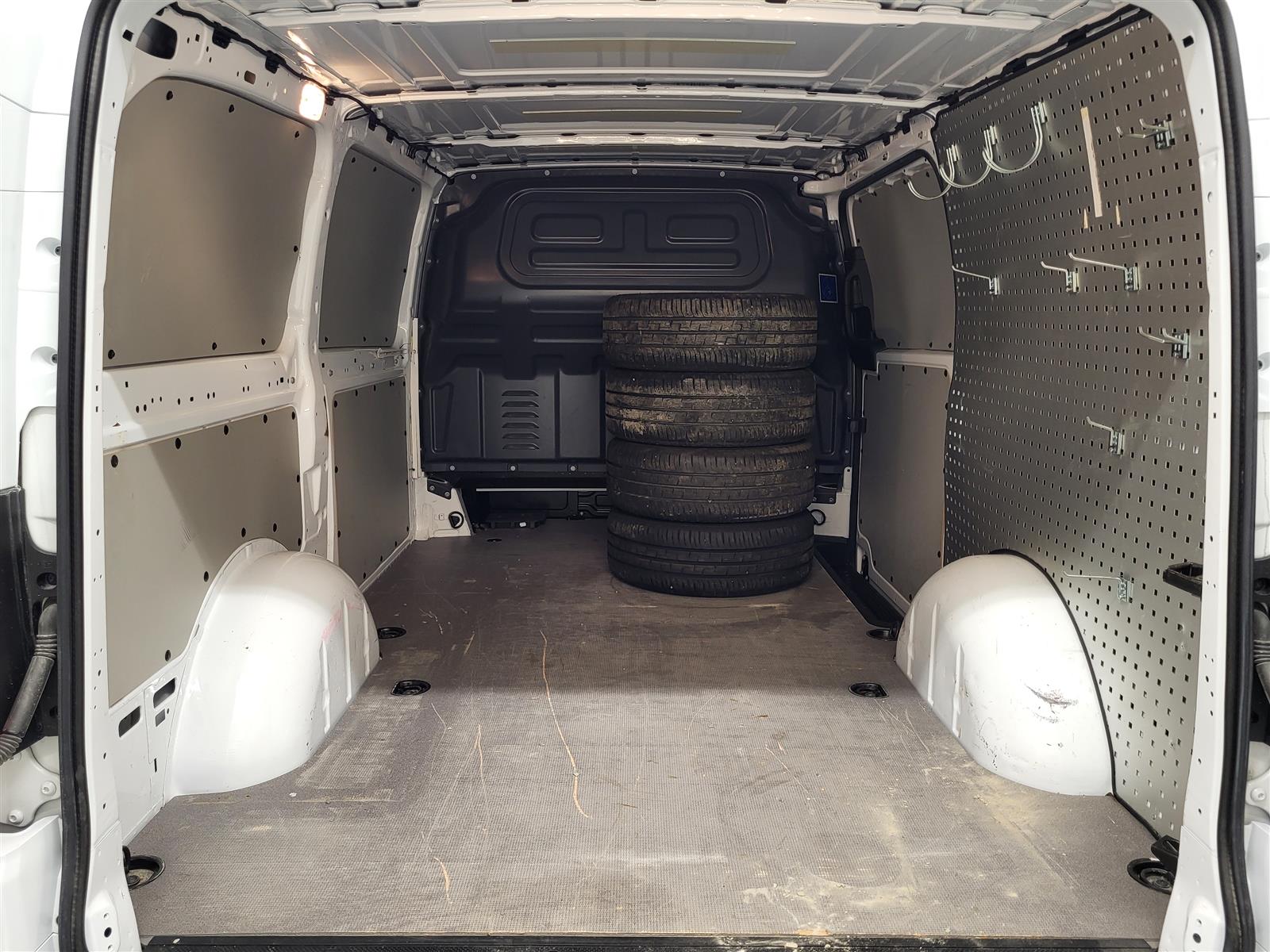 MERCEDES-BENZ VITO 2020