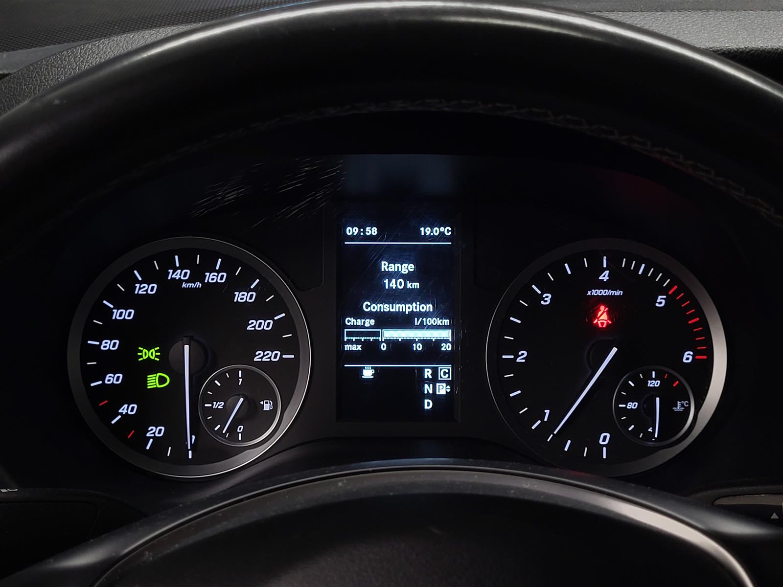 MERCEDES-BENZ VITO 2020