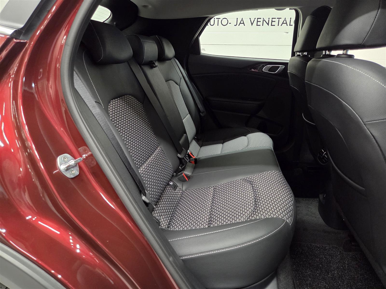 KIA XCeed 2026