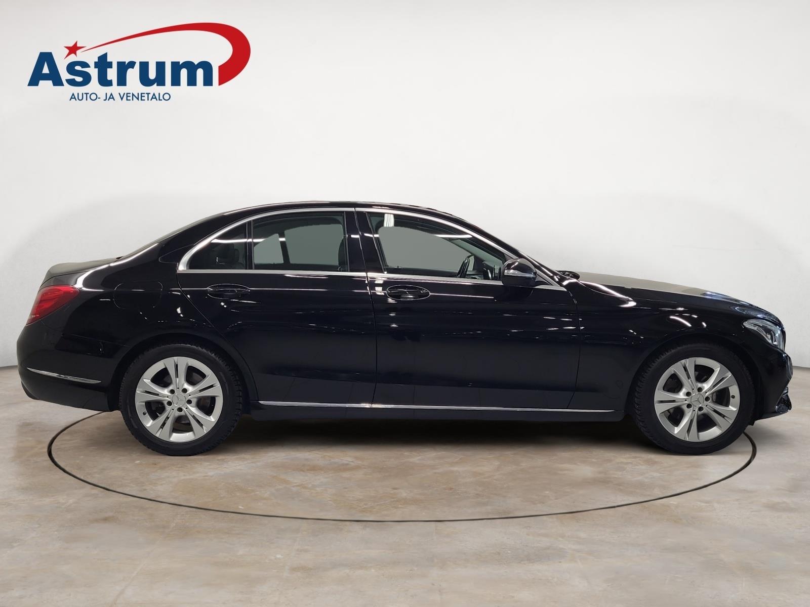 MERCEDES-BENZ C 2015