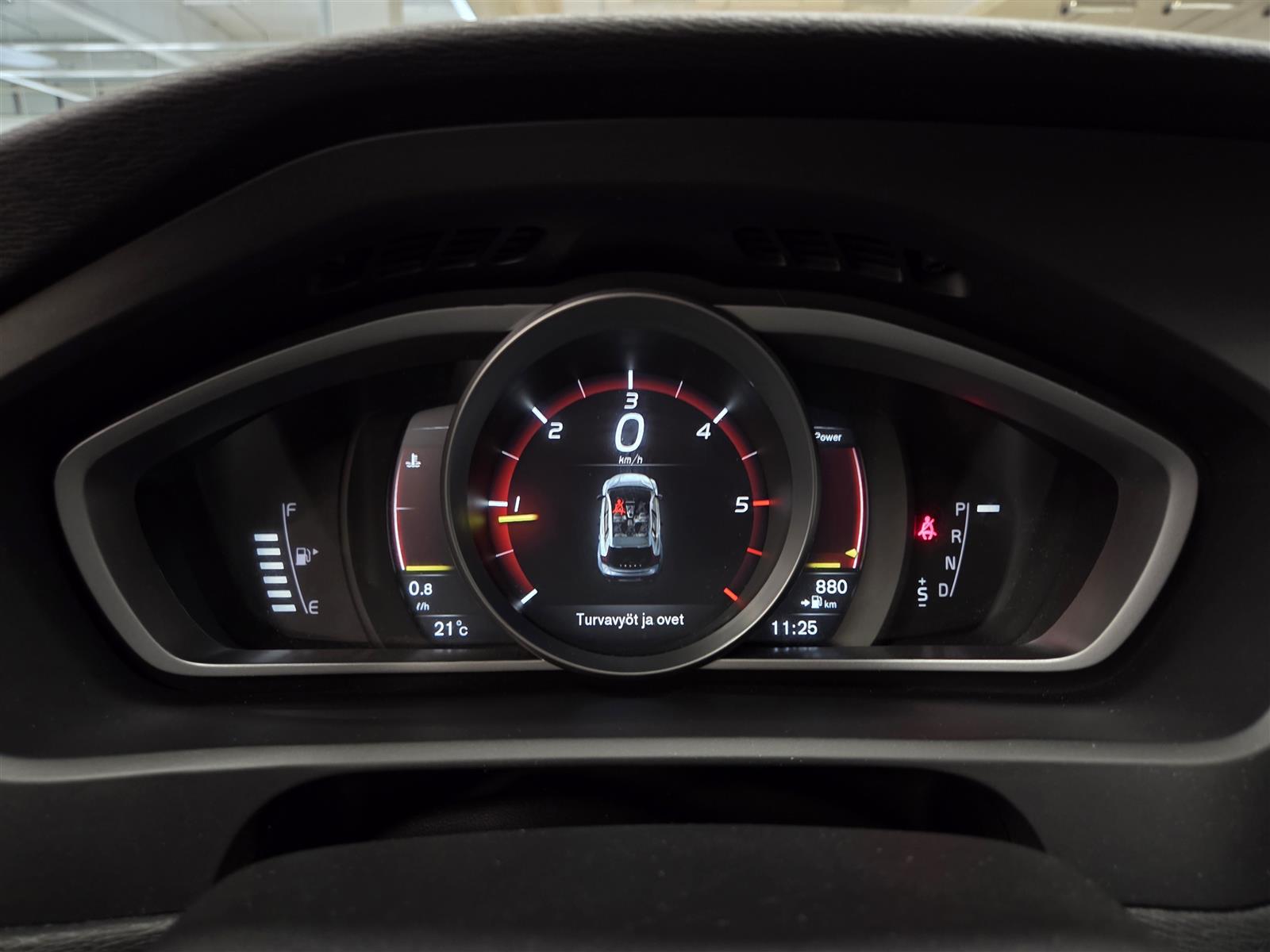 VOLVO V40 Cross Country 2017