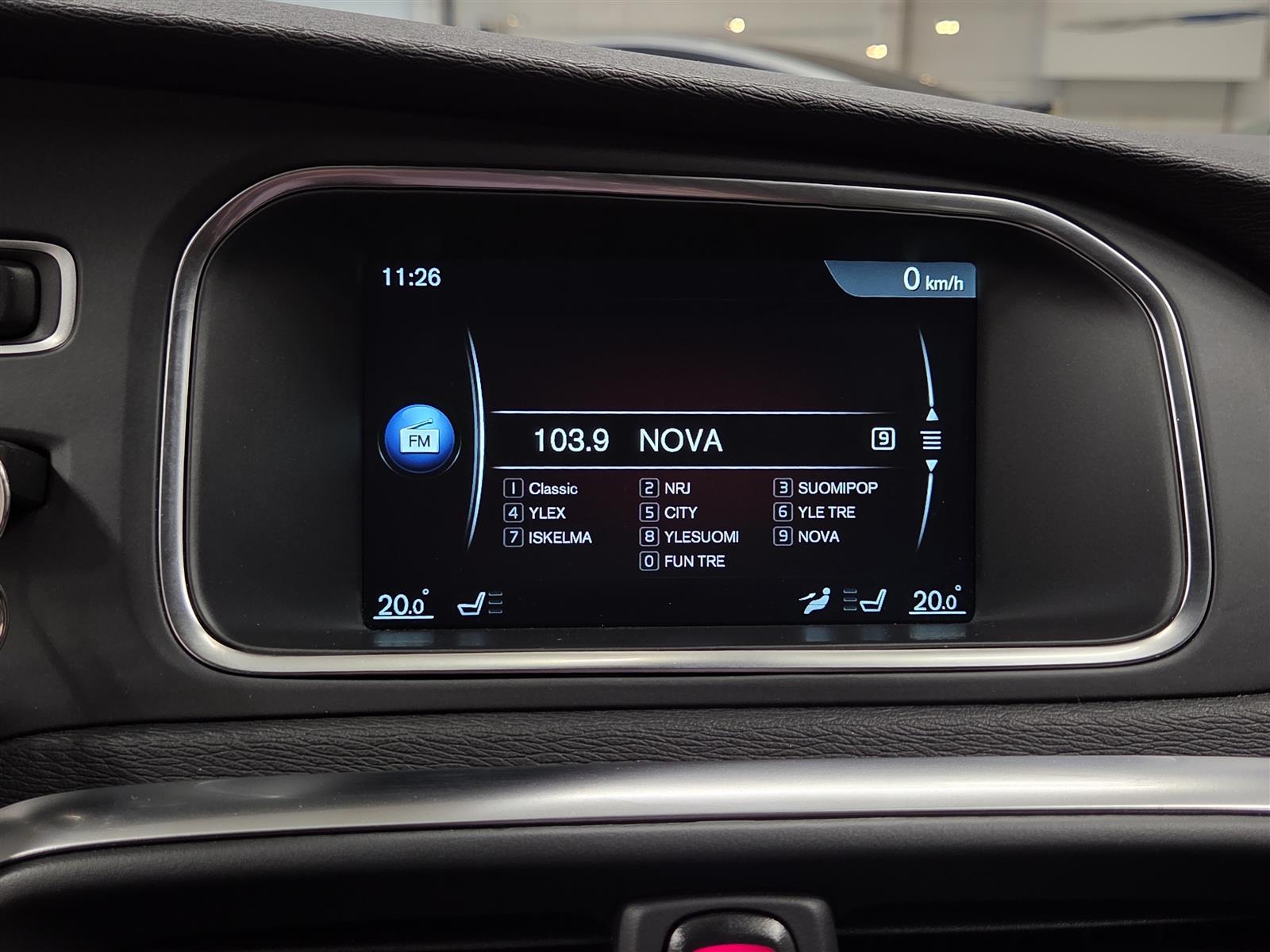 VOLVO V40 Cross Country 2017