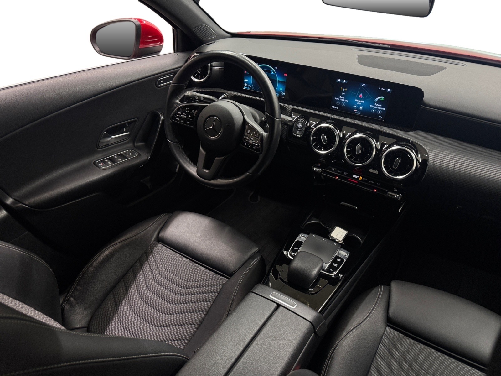 MERCEDES-BENZ A 2018