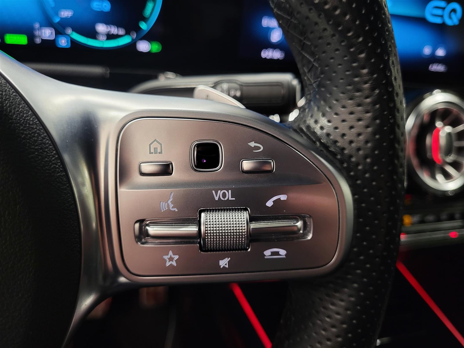 MERCEDES-BENZ B 2020