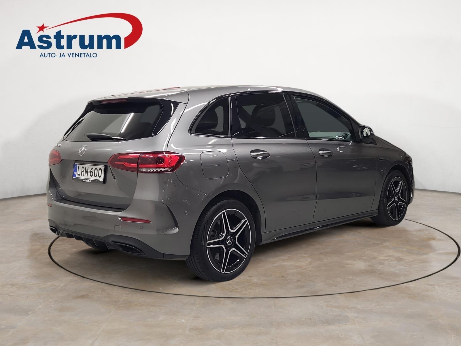 MERCEDES-BENZ B 2020