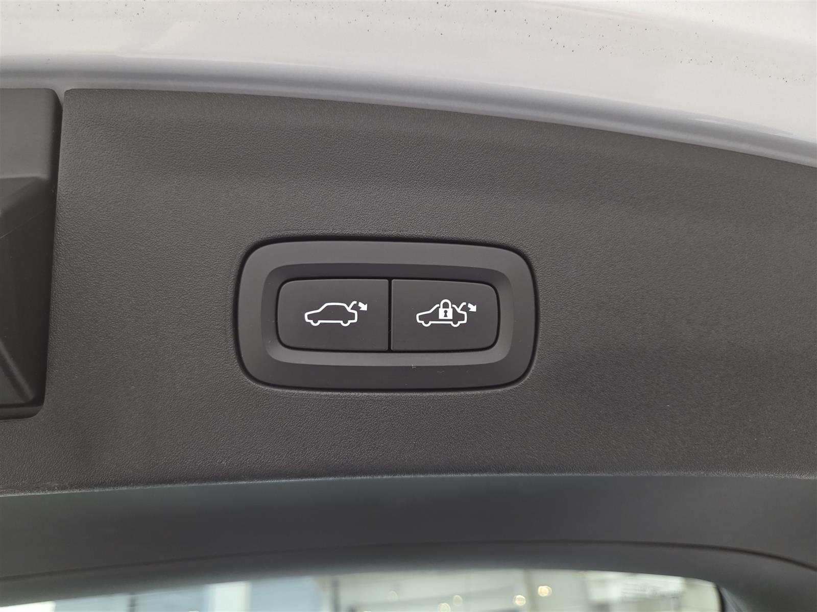 POLESTAR 2 2022