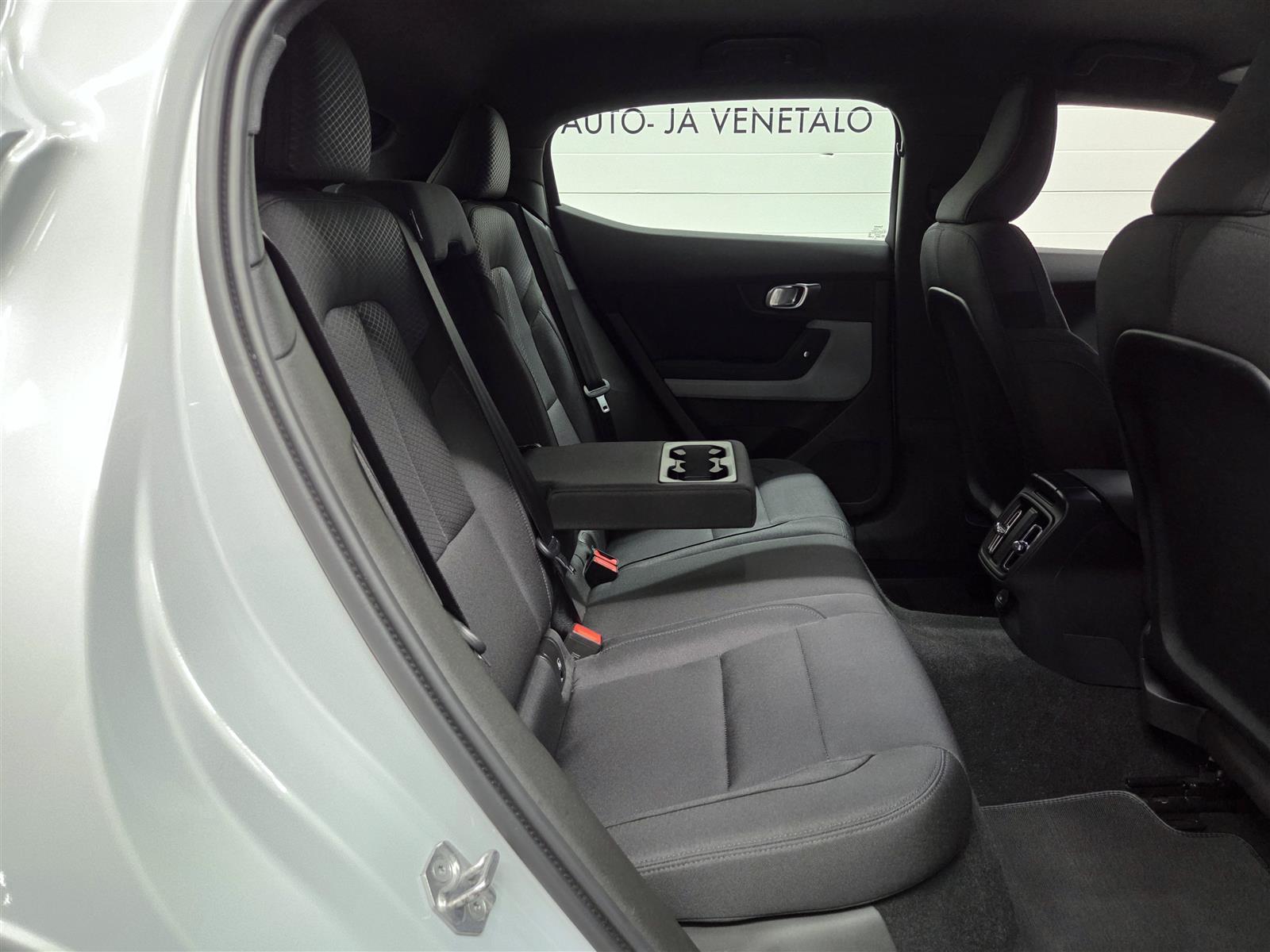 POLESTAR 2 2022