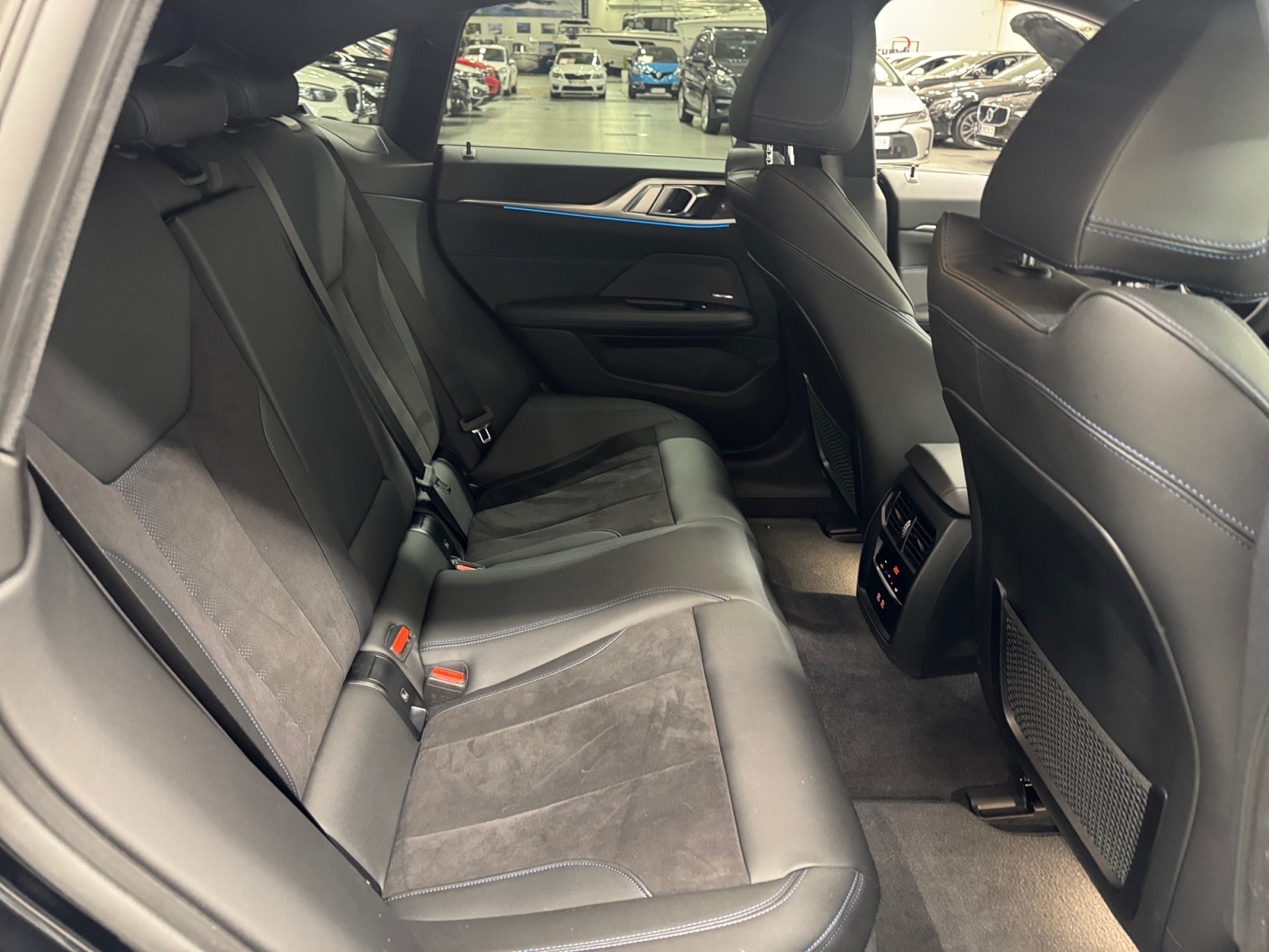 BMW i4 2023
