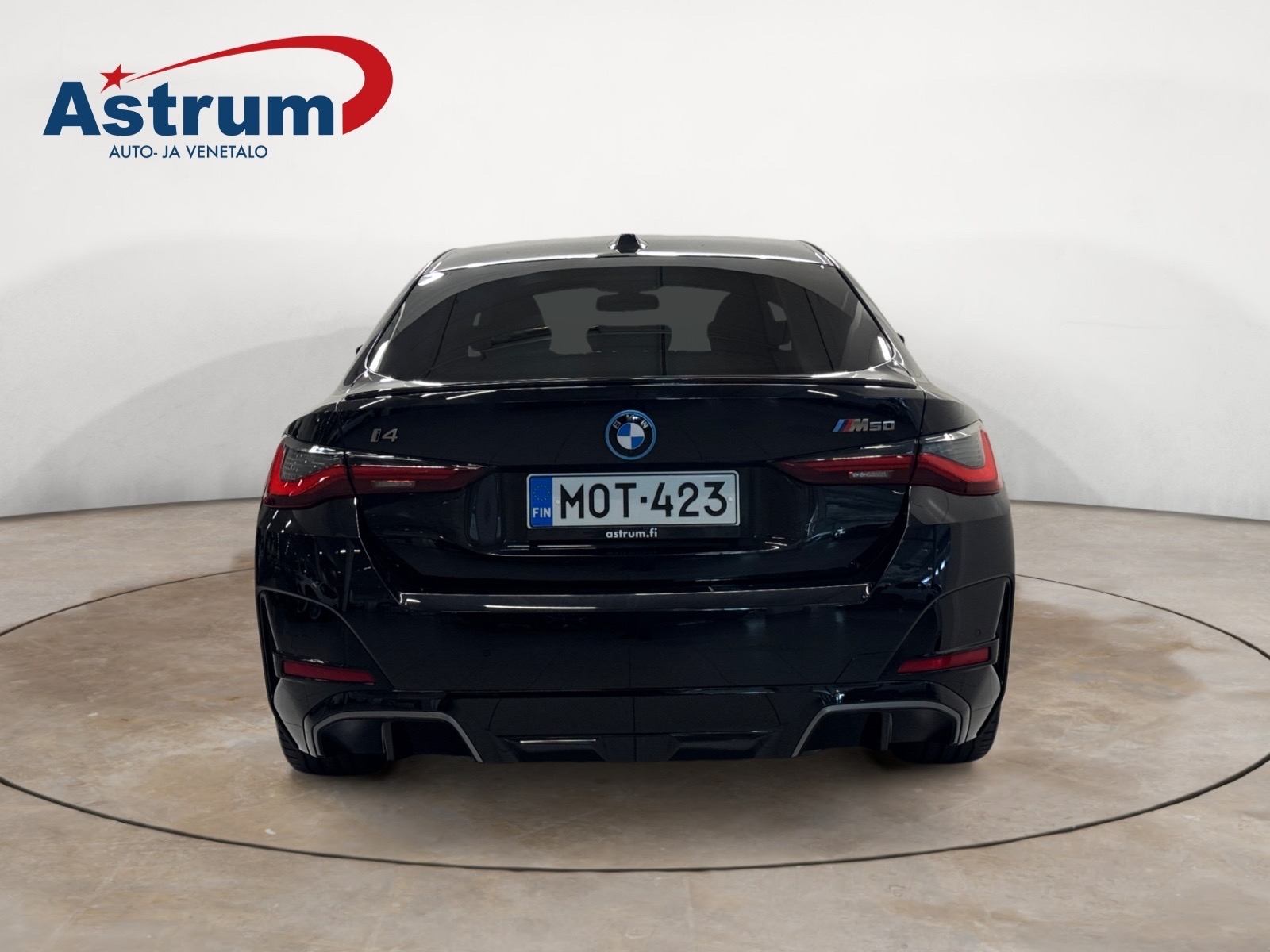 BMW i4 2023