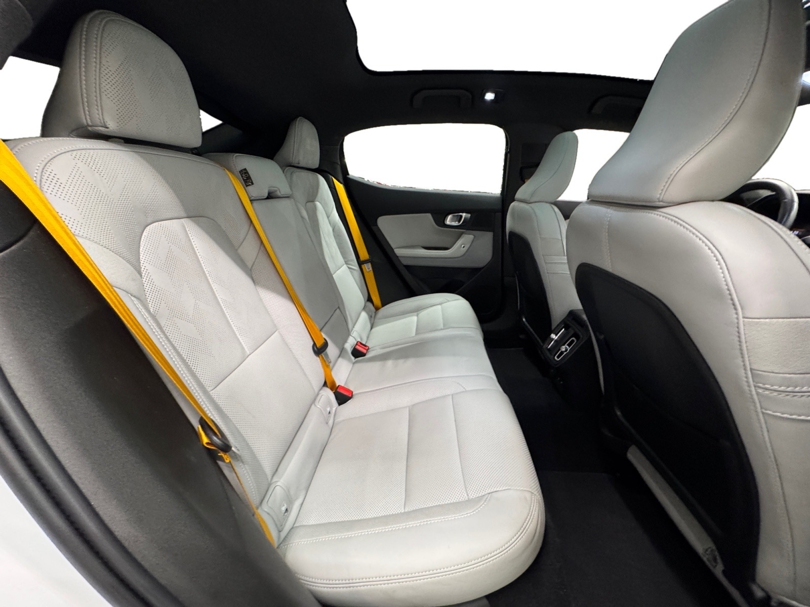 POLESTAR 2 2024