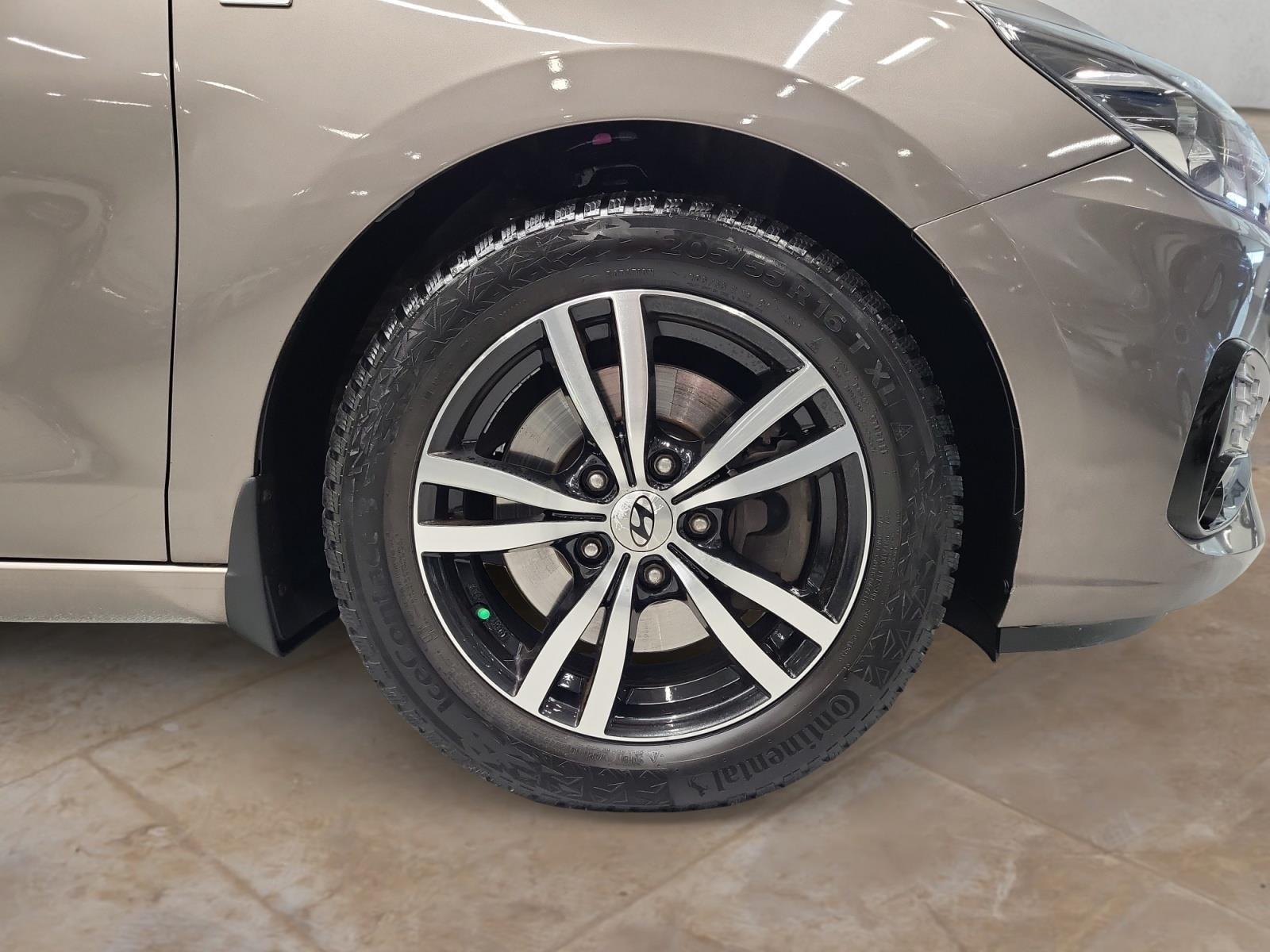 HYUNDAI i30 Hatchback 2021