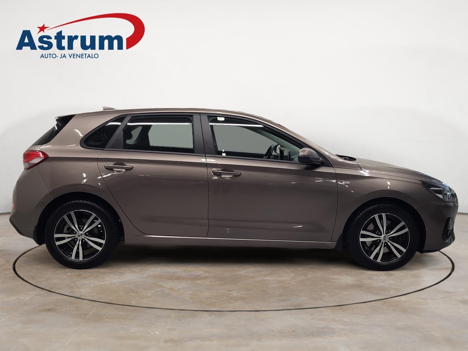 HYUNDAI i30 Hatchback 2021