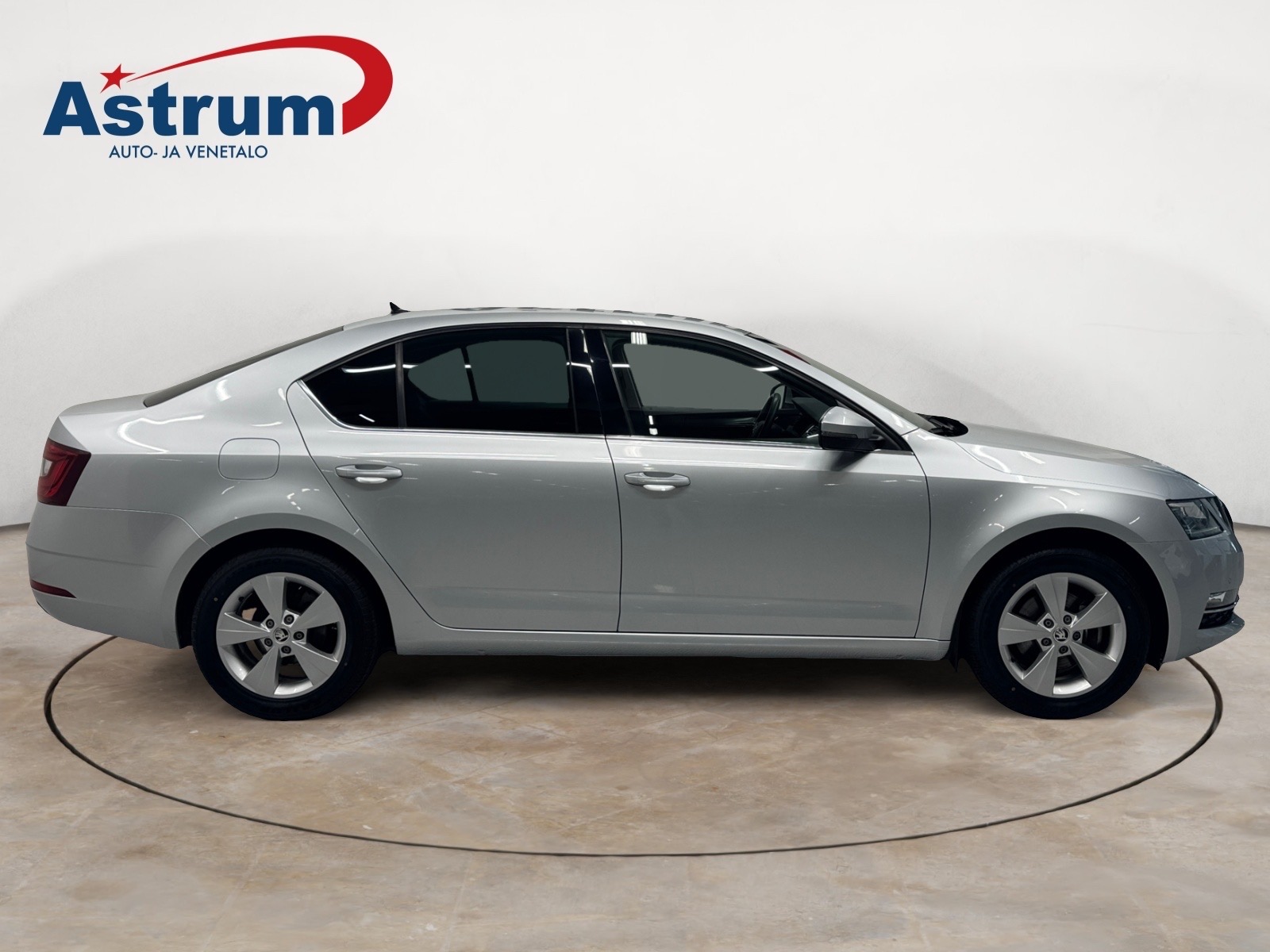 SKODA OCTAVIA 2019