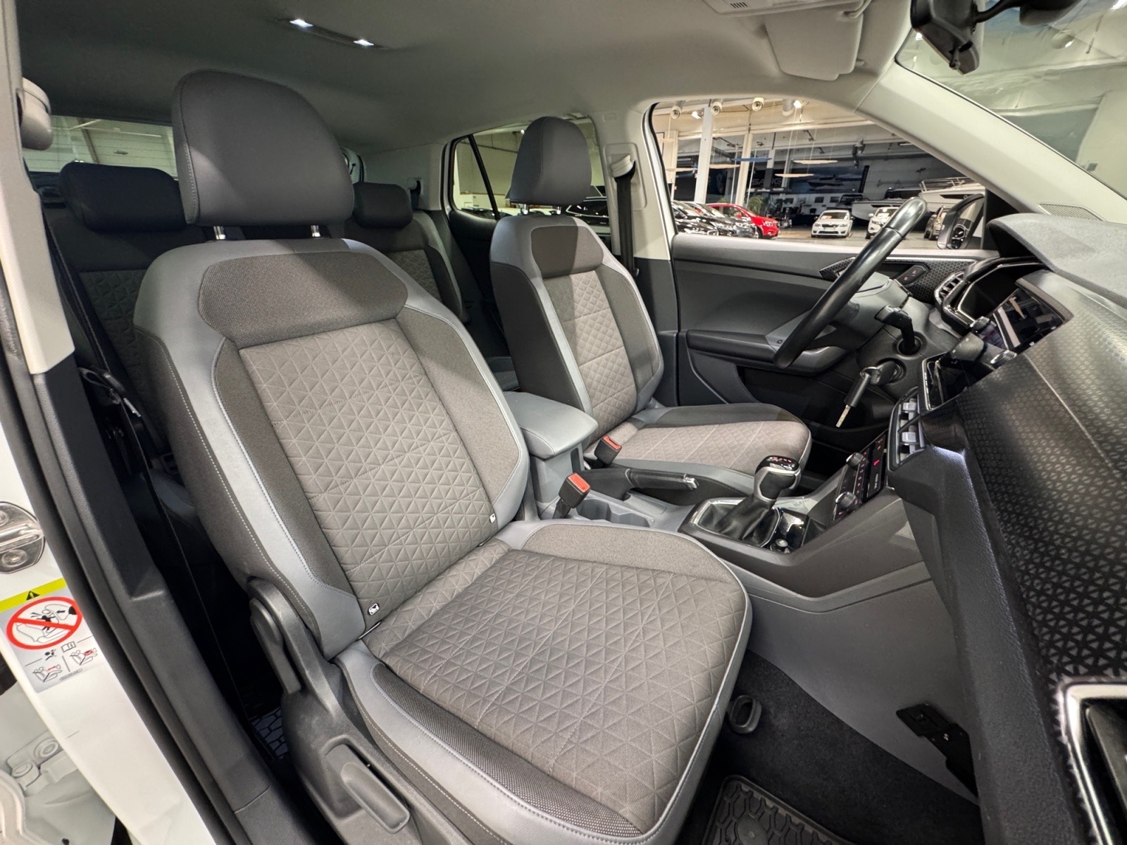 VOLKSWAGEN T-Cross 2019