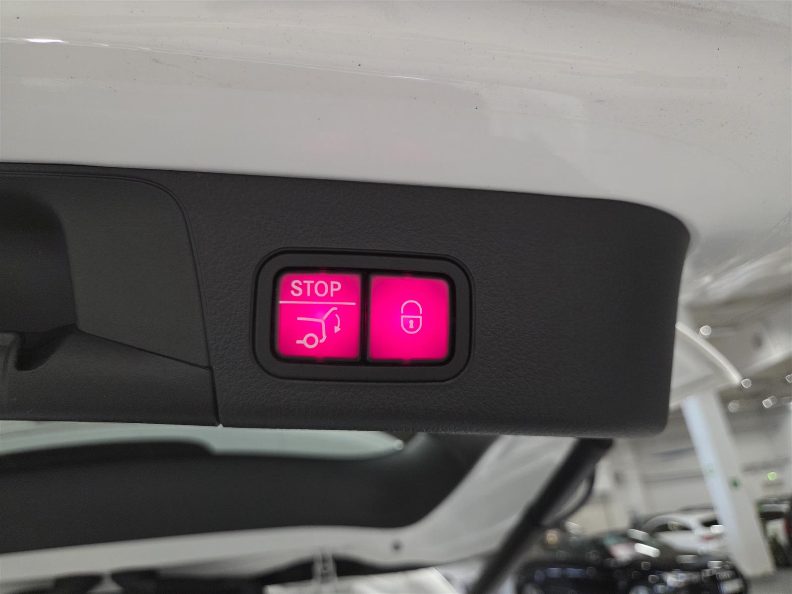 MERCEDES-BENZ EQB 2022