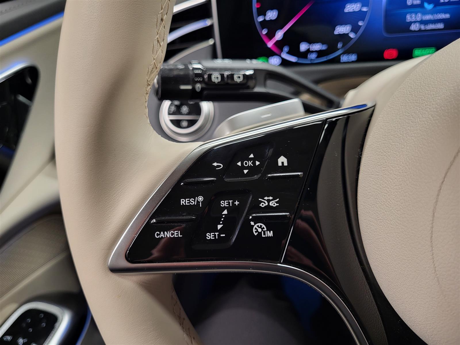 Mercedes-Benz E 2025