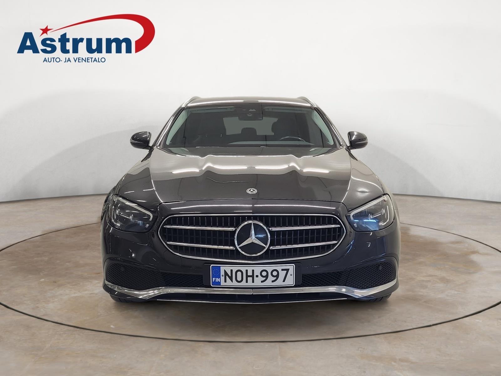 MERCEDES-BENZ E 2021