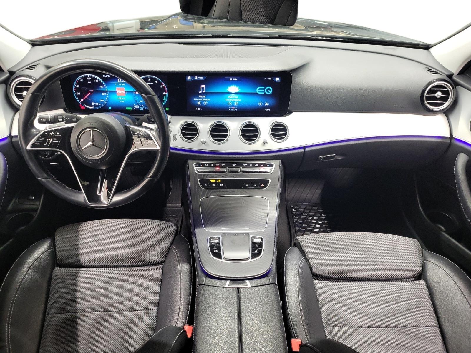MERCEDES-BENZ E 2021