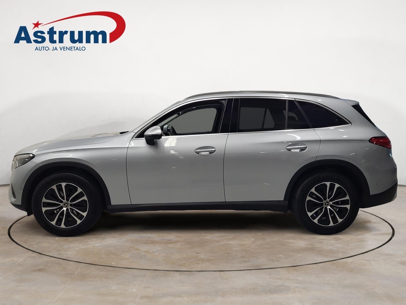 Mercedes-Benz GLC 2025