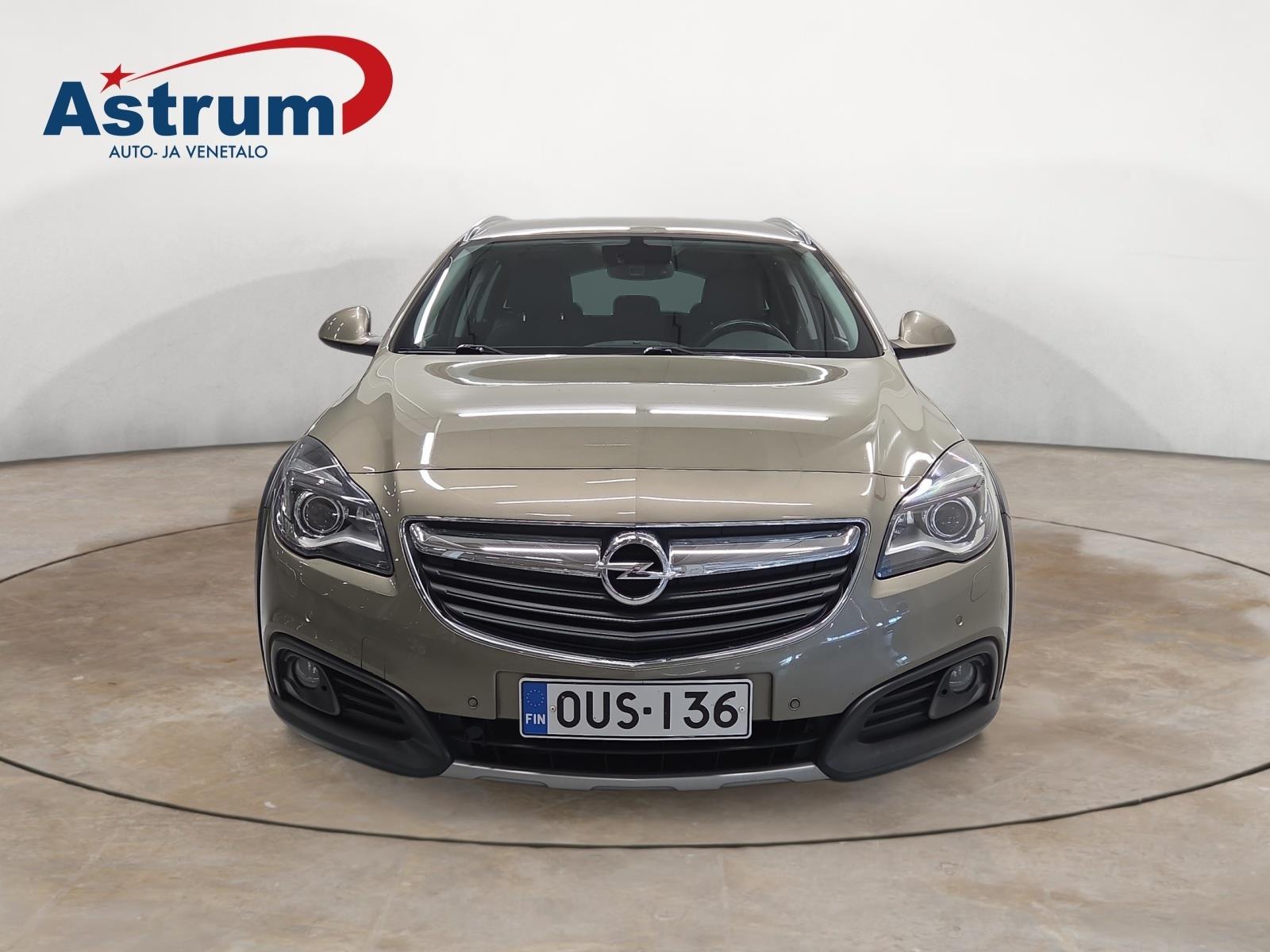 OPEL Insignia 2015