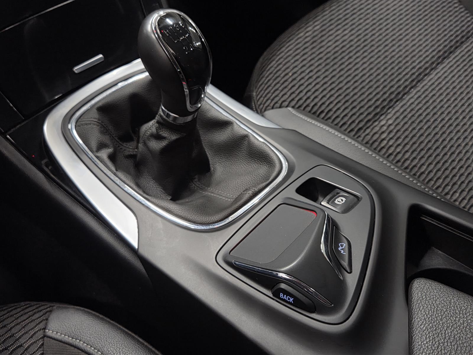 OPEL Insignia 2015