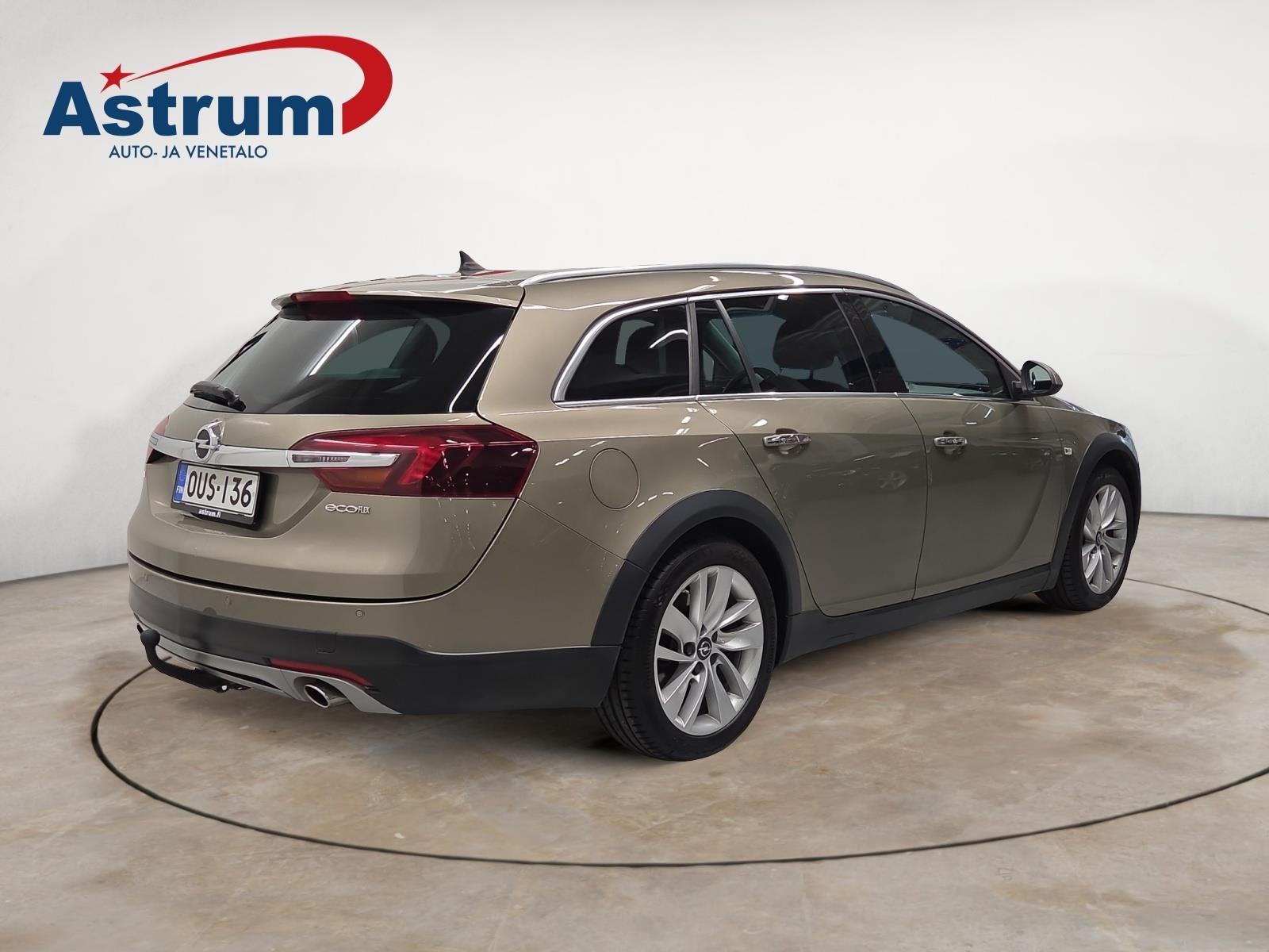 OPEL Insignia 2015