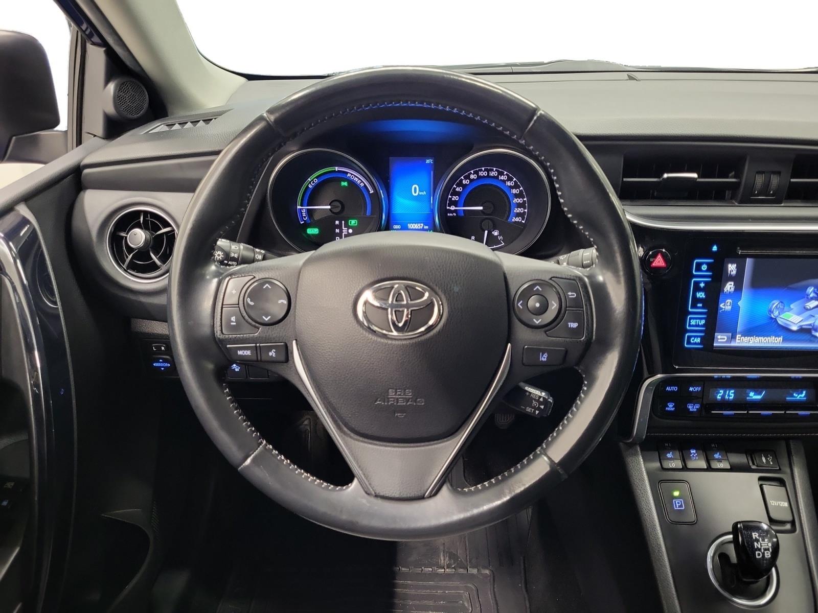 TOYOTA Auris 2018