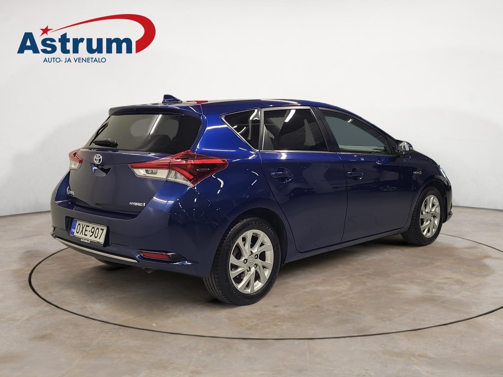 TOYOTA Auris 2018