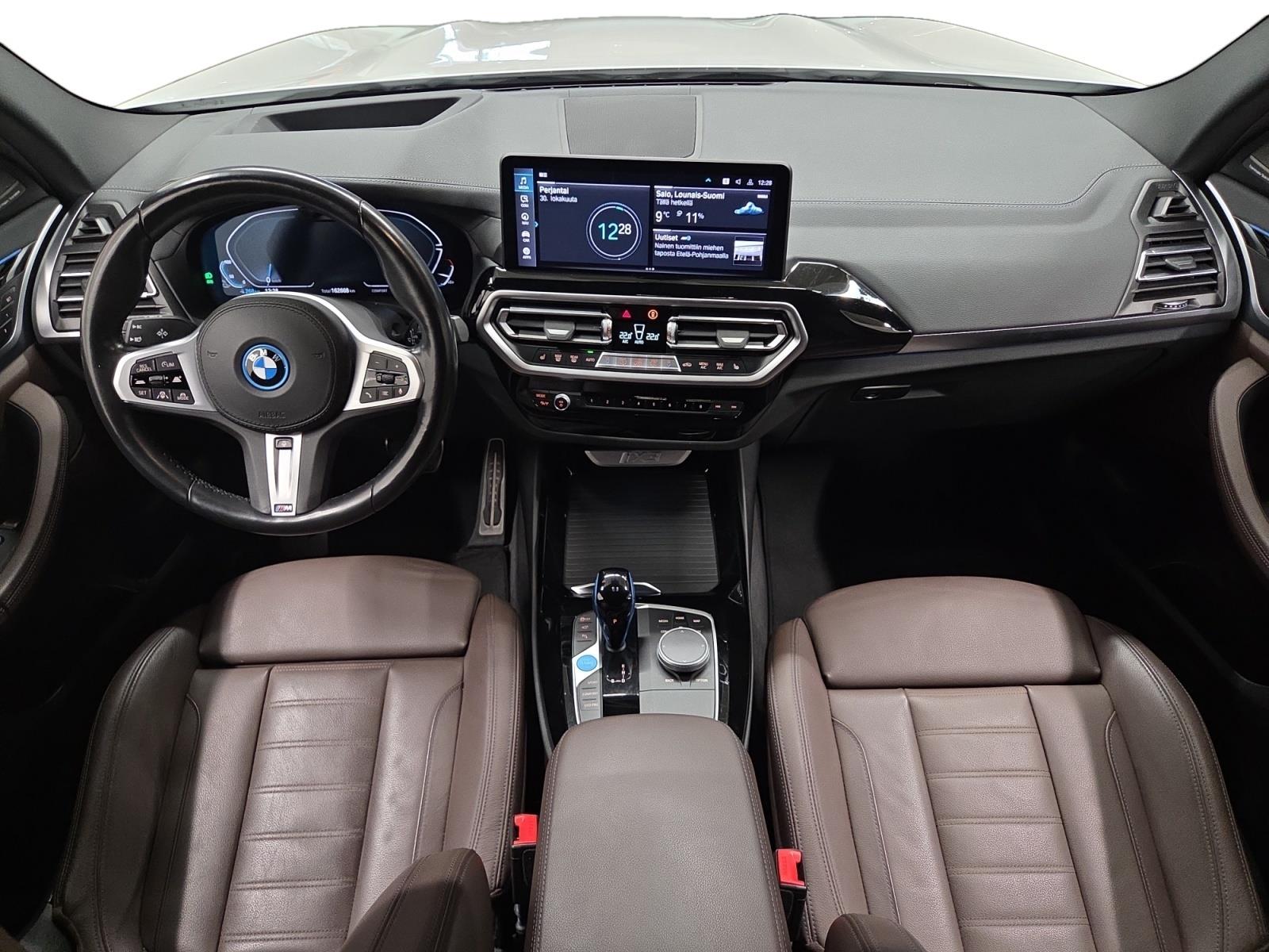 BMW iX3 2022
