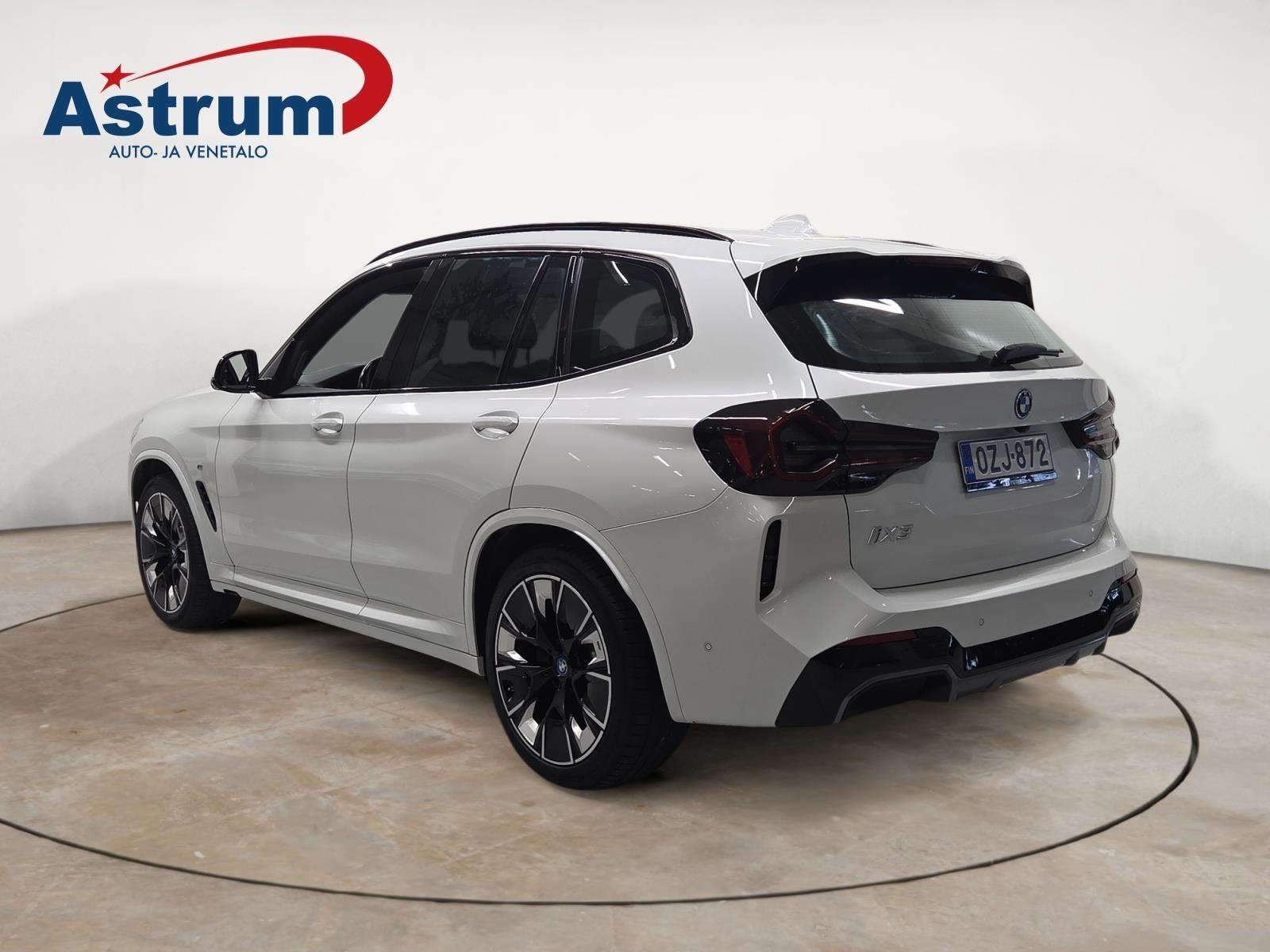 BMW iX3 2022