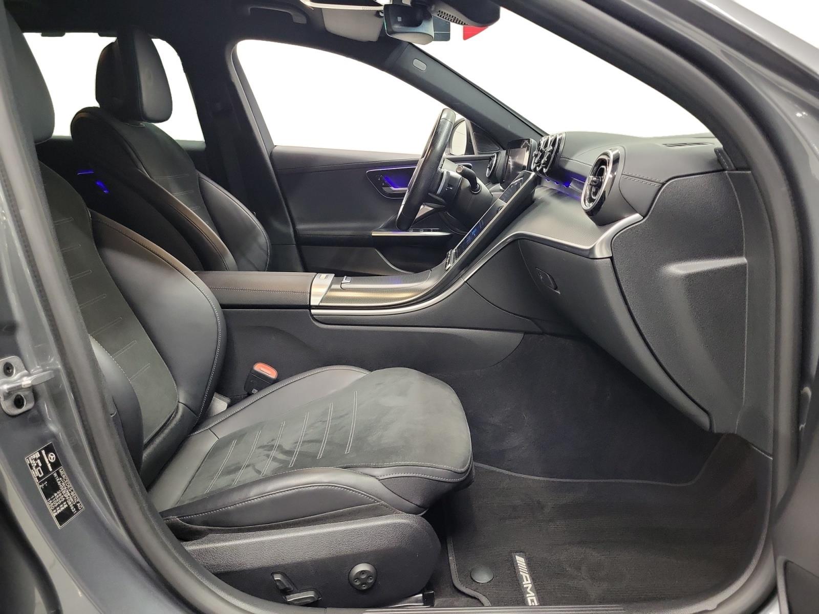 MERCEDES-BENZ C 2023