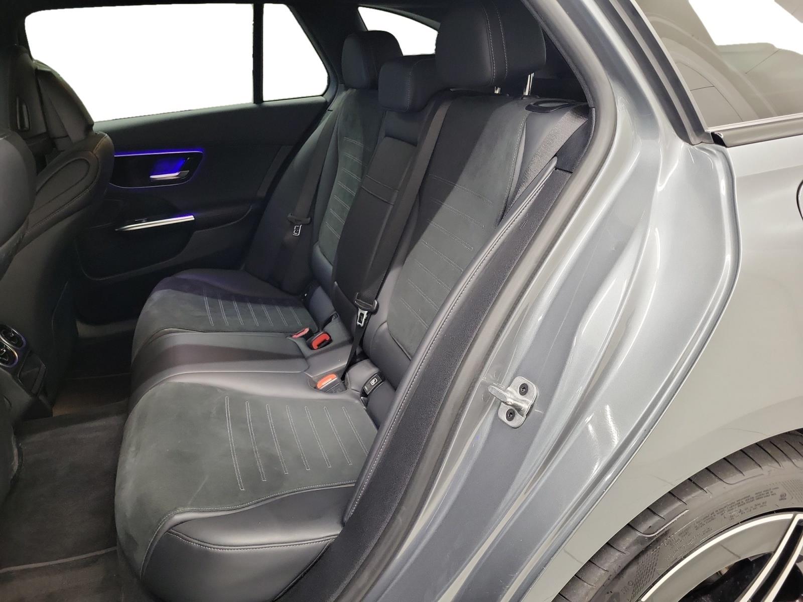 MERCEDES-BENZ C 2023