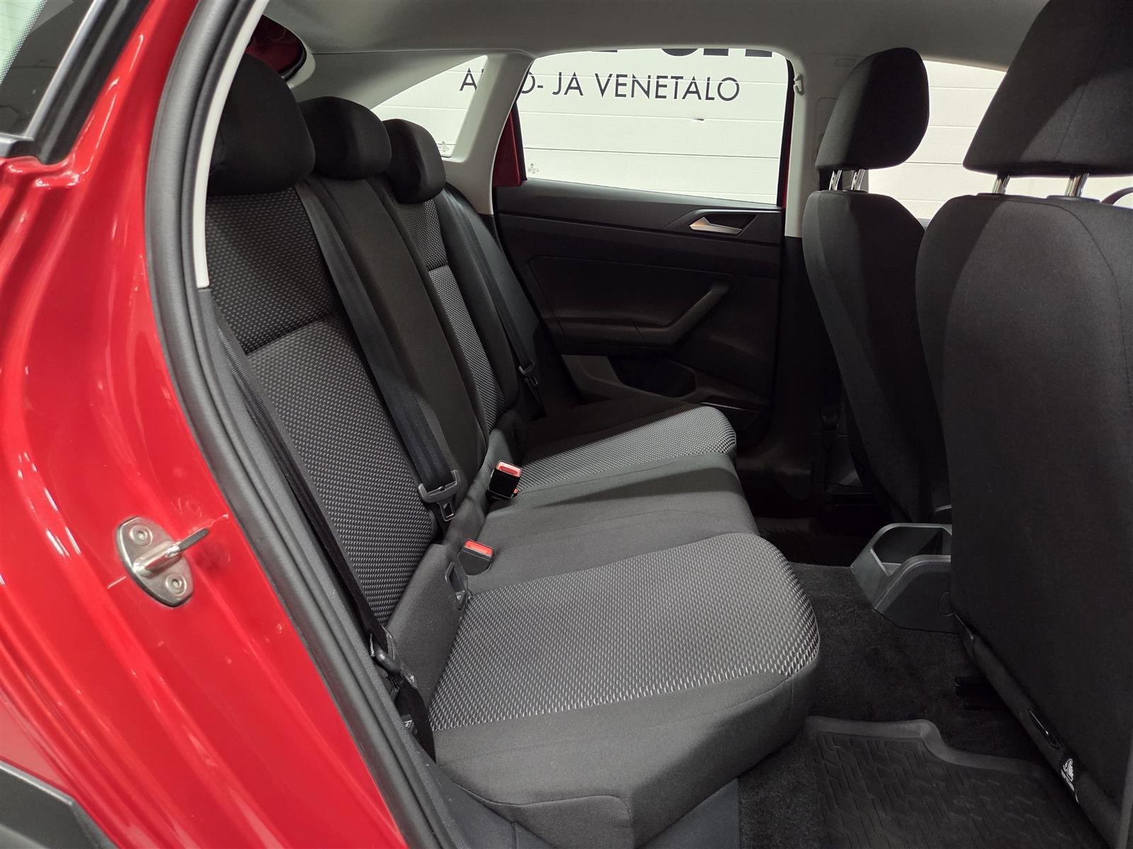 VOLKSWAGEN Taigo 2023