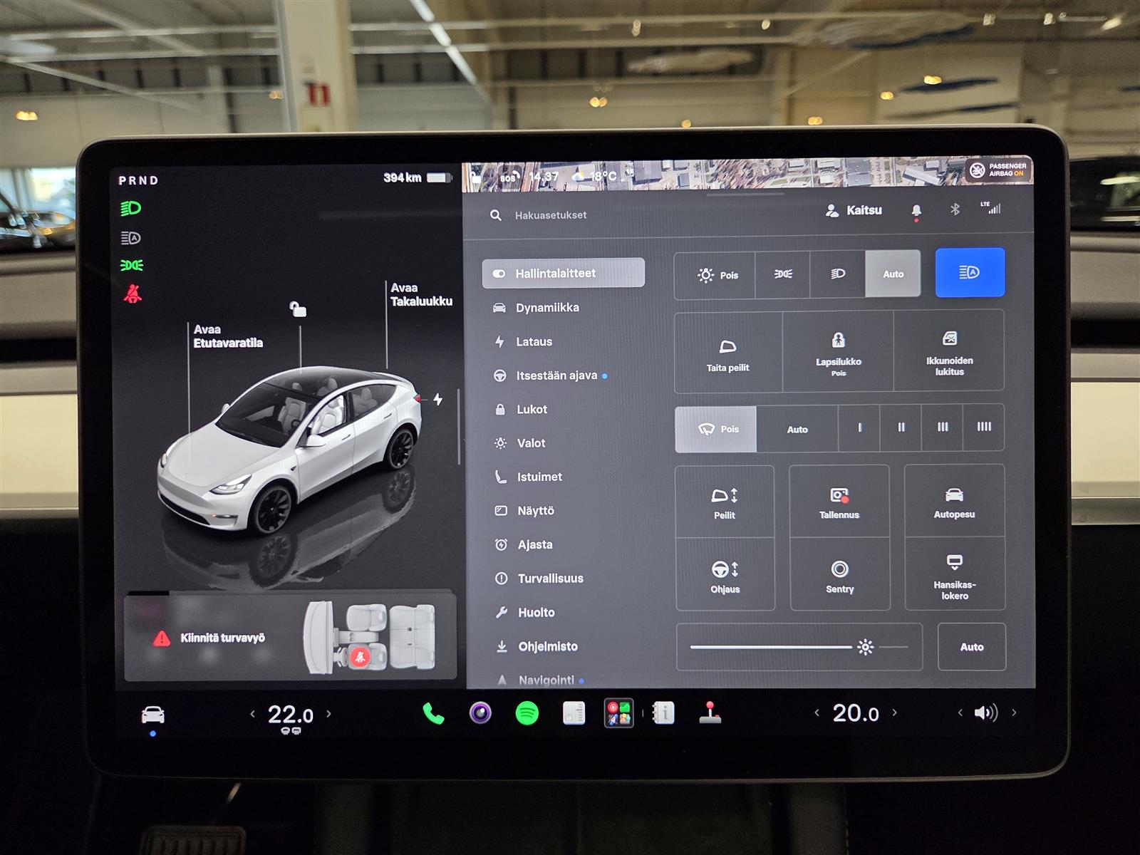 TESLA Model Y 2024