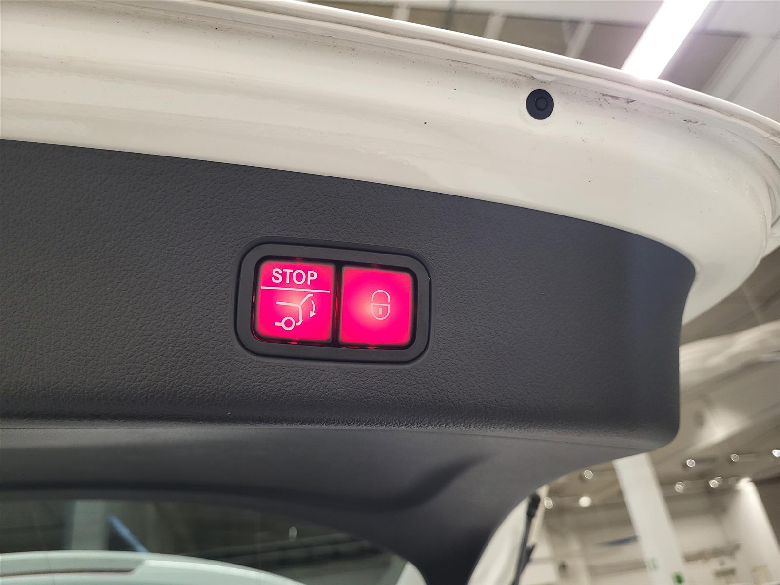 Mercedes-Benz GLC 2023