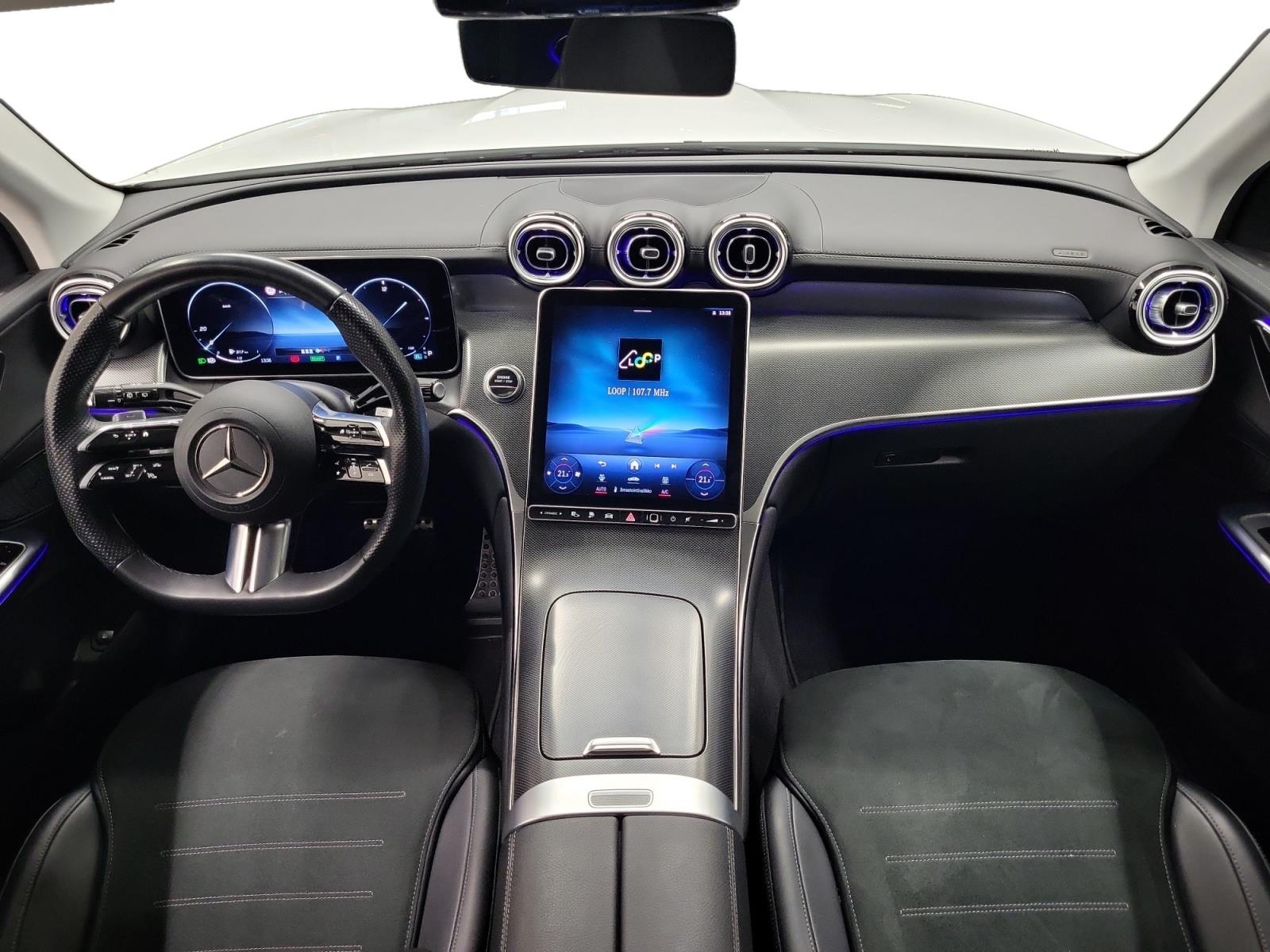 Mercedes-Benz GLC 2023