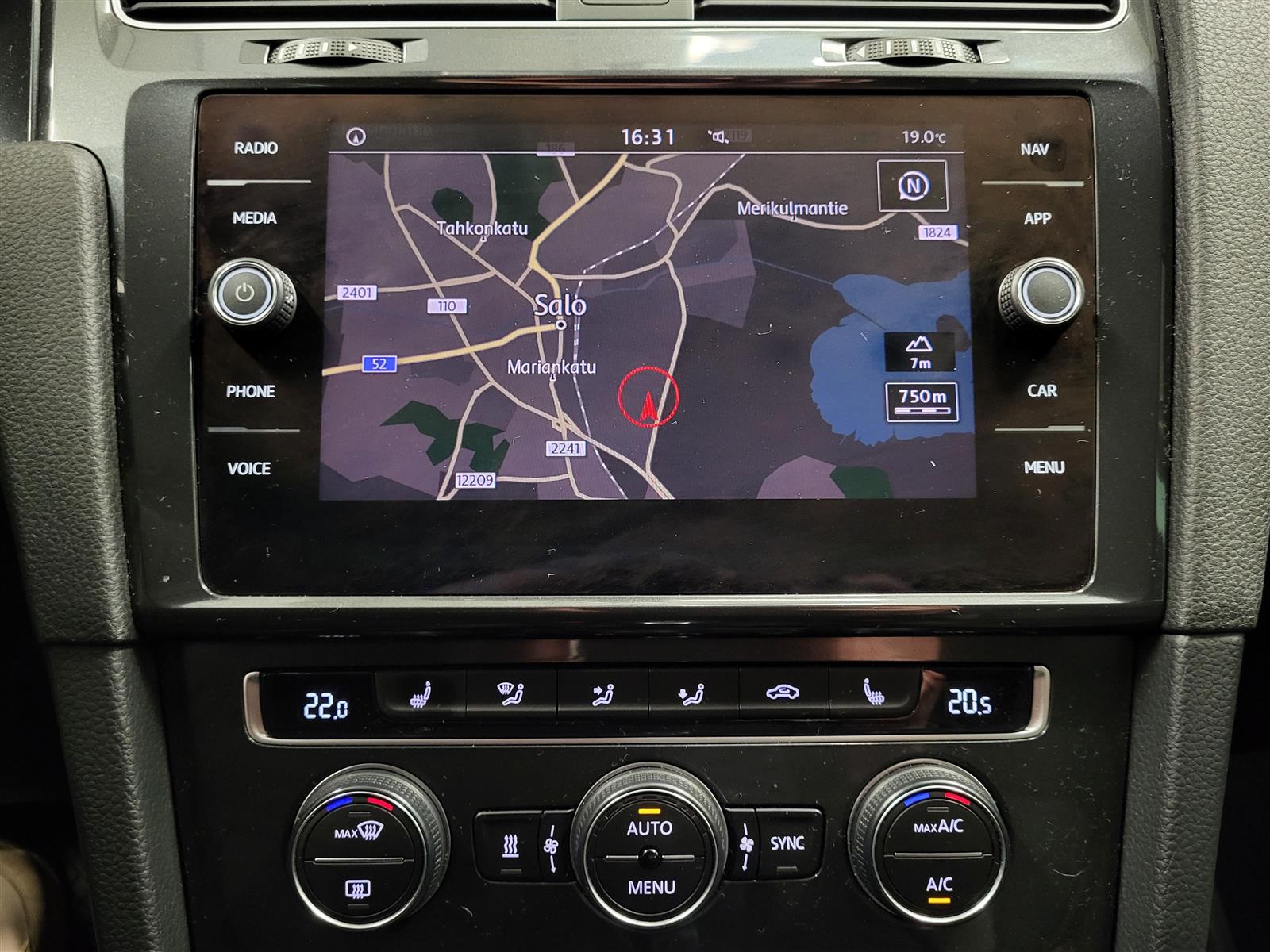 VOLKSWAGEN GOLF 2017