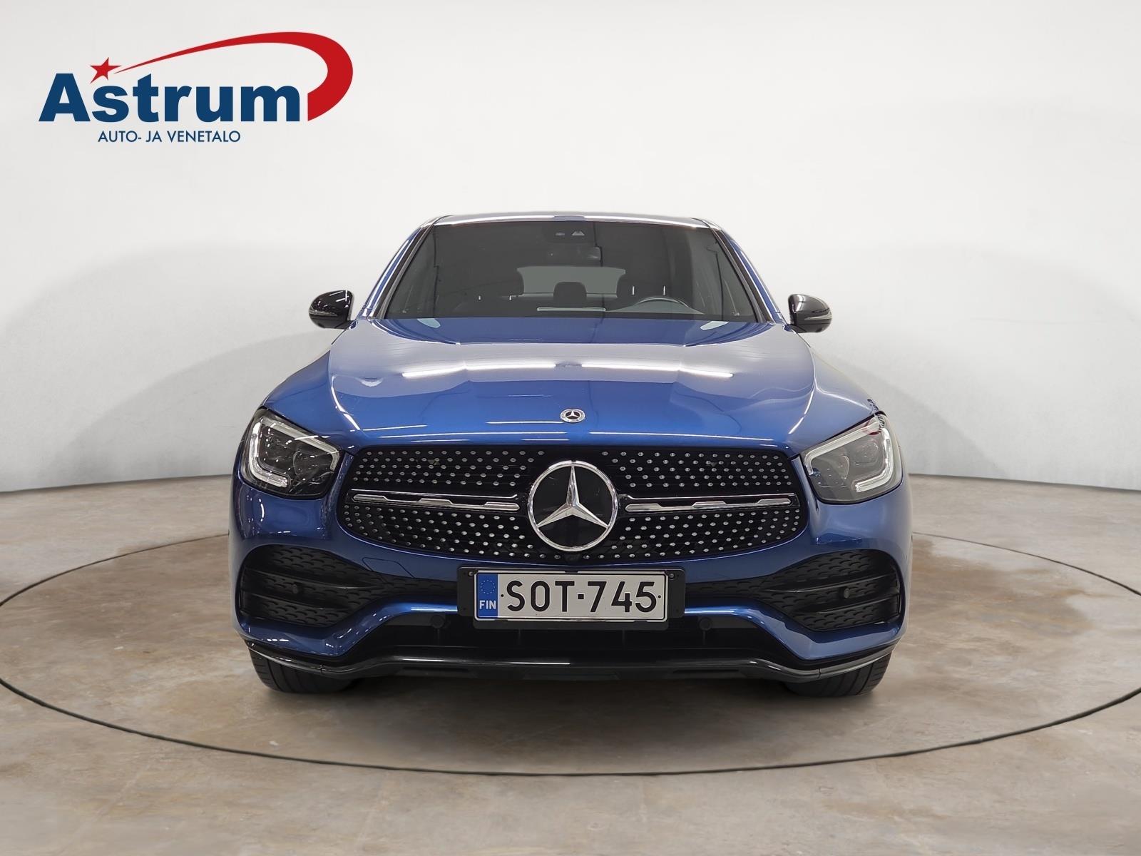 MERCEDES-BENZ GLC 2022