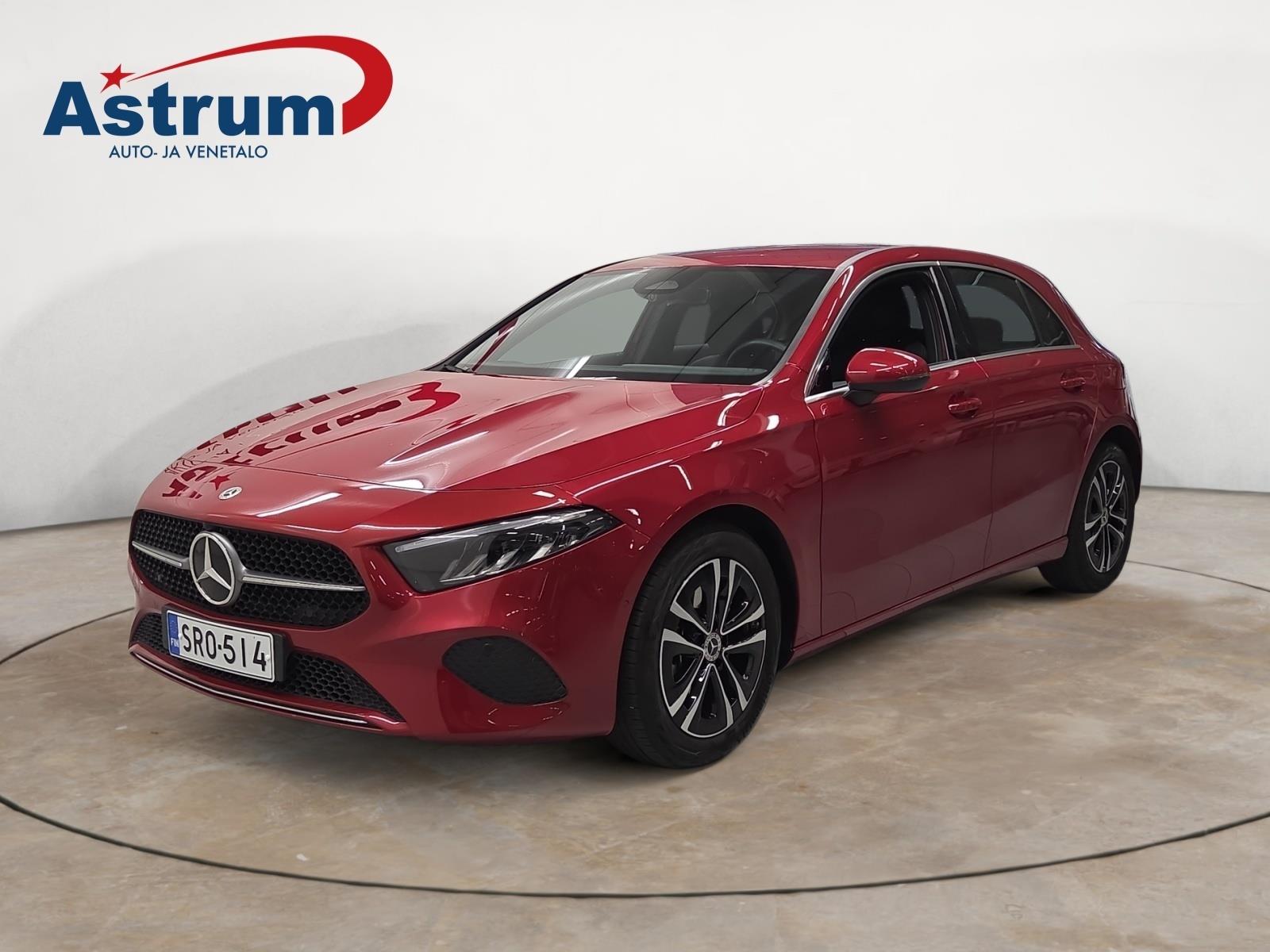 MERCEDES-BENZ A 2023