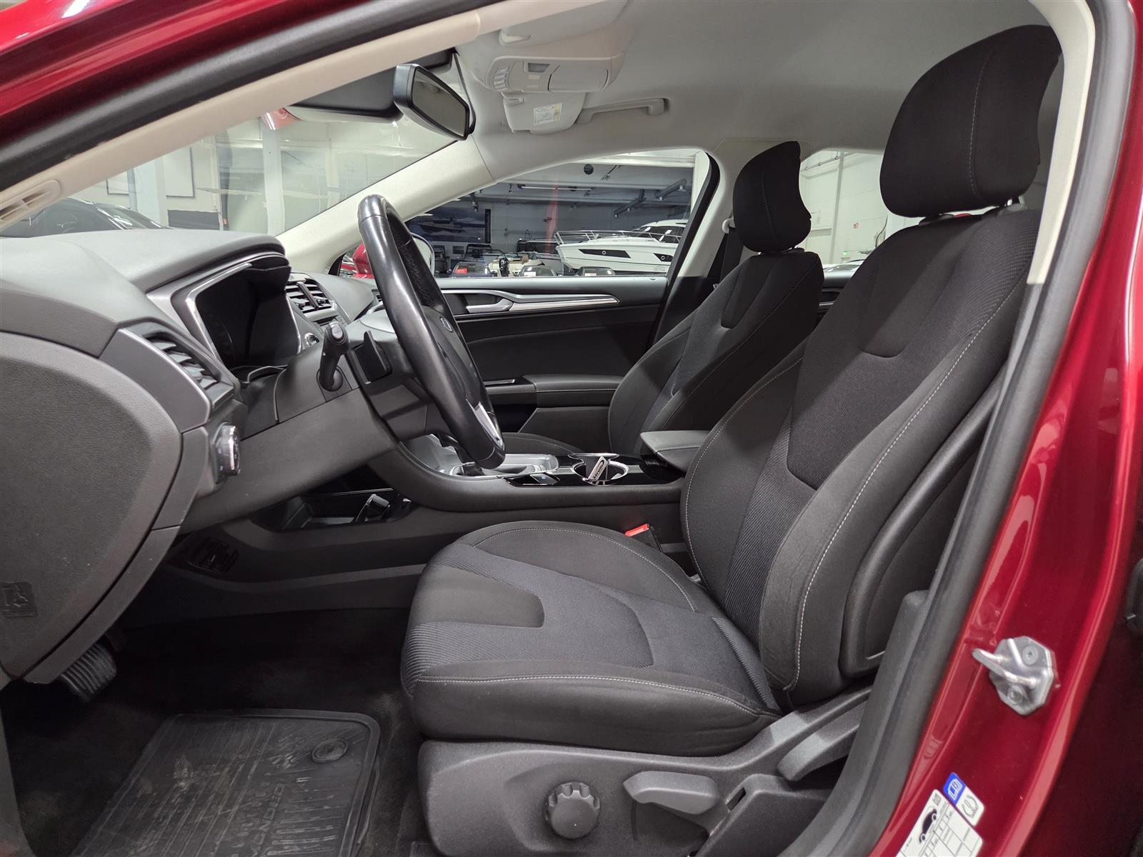 FORD MONDEO 2015