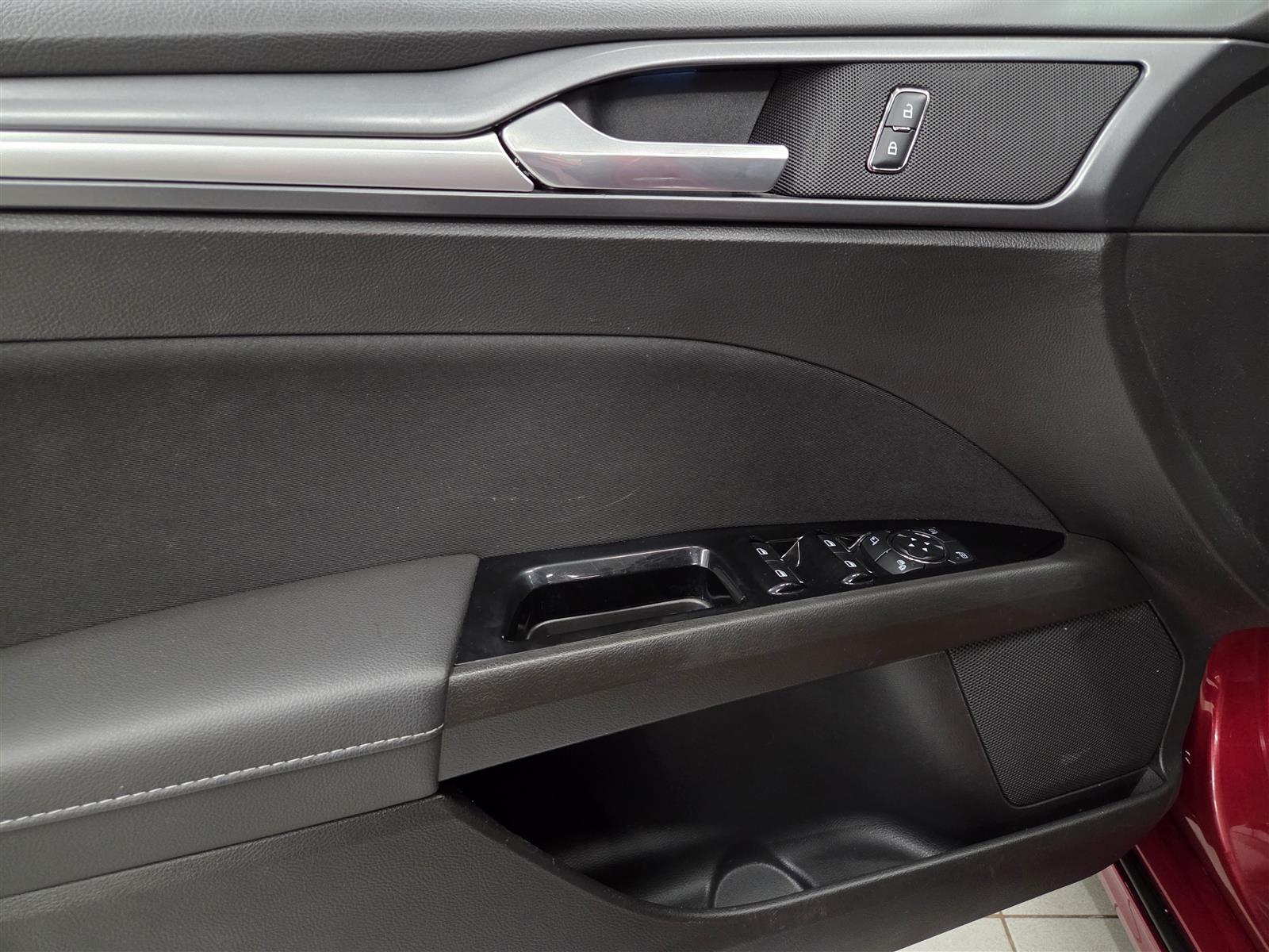 FORD MONDEO 2015