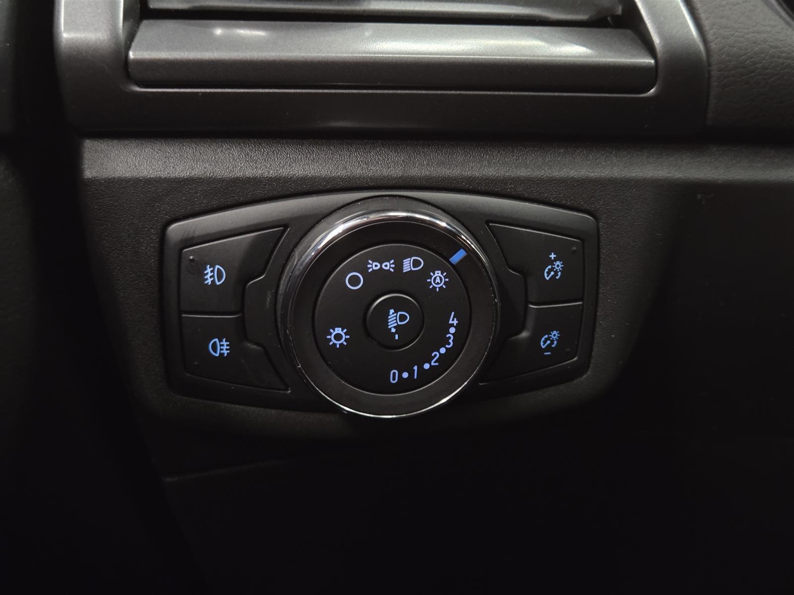 FORD MONDEO 2015