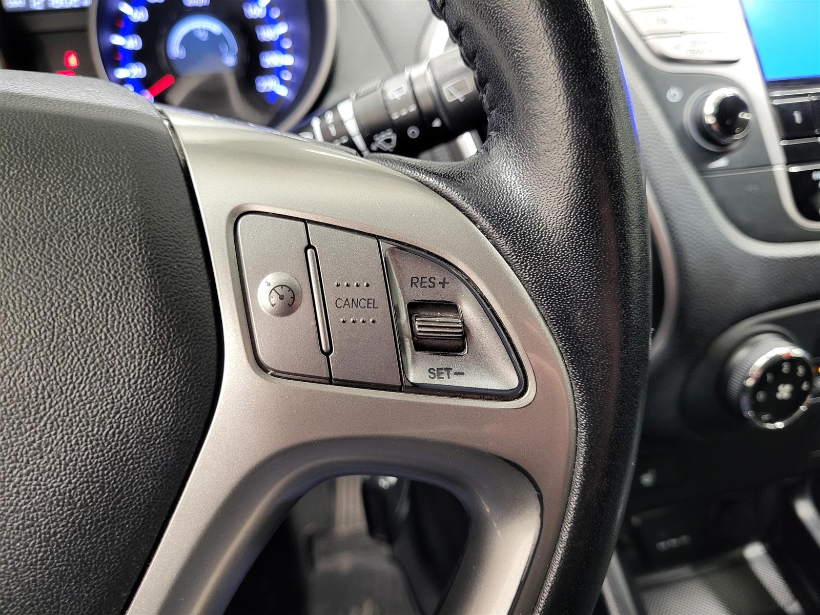 HYUNDAI ix35 2012