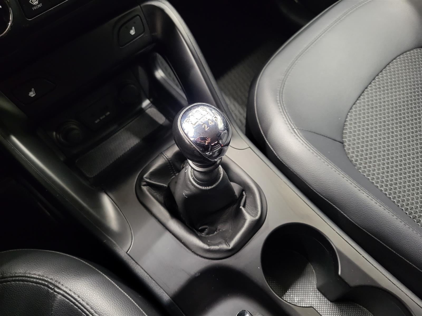 HYUNDAI ix35 2012