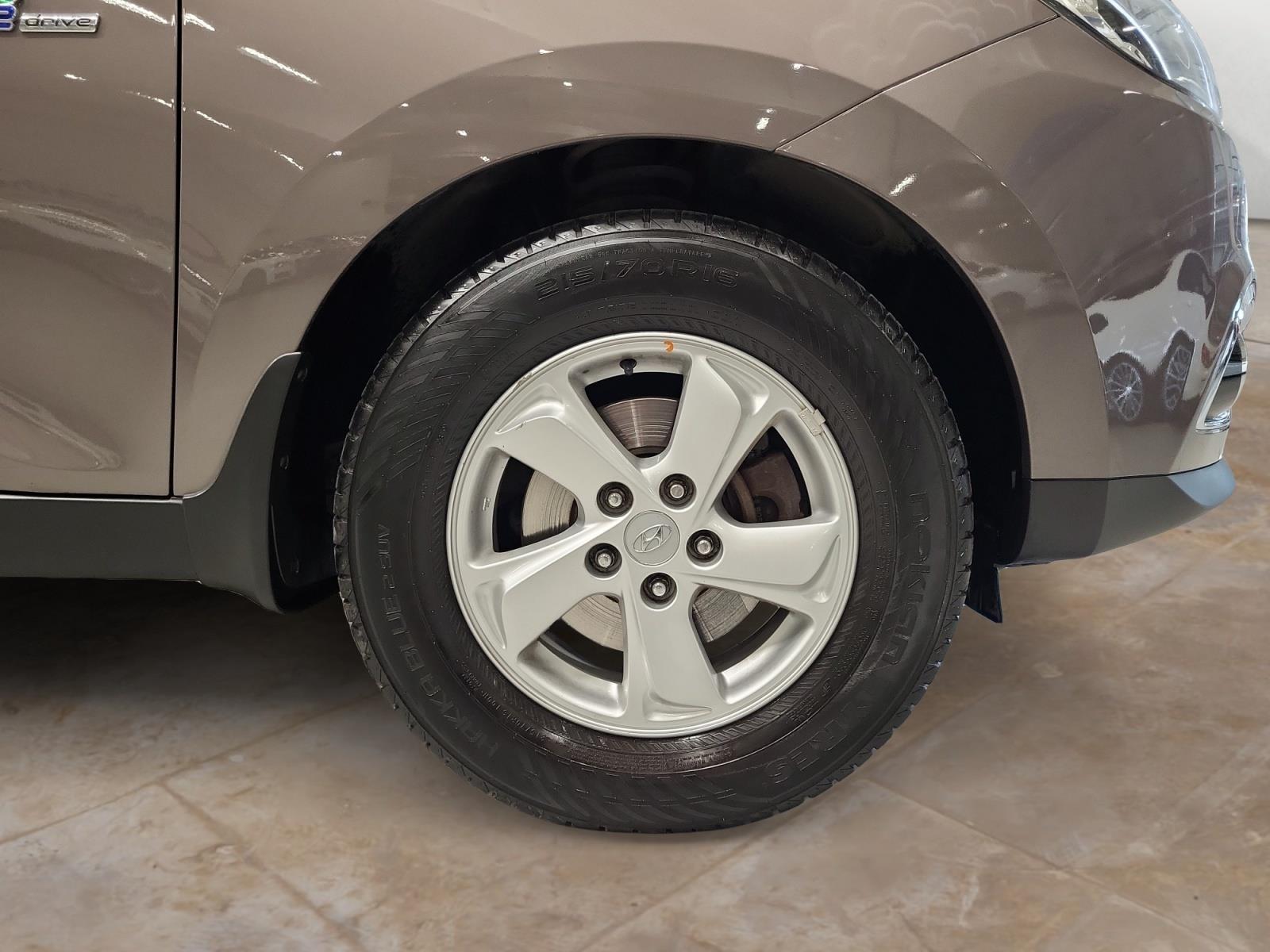 HYUNDAI ix35 2012